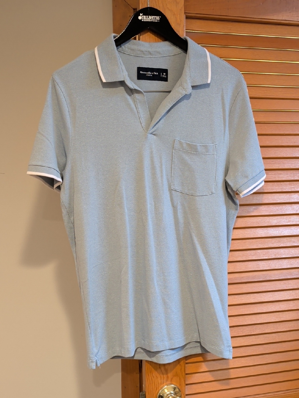 Abercrombie & Fitch Men’s Light Blue Polo Shirt with Chest Pocket